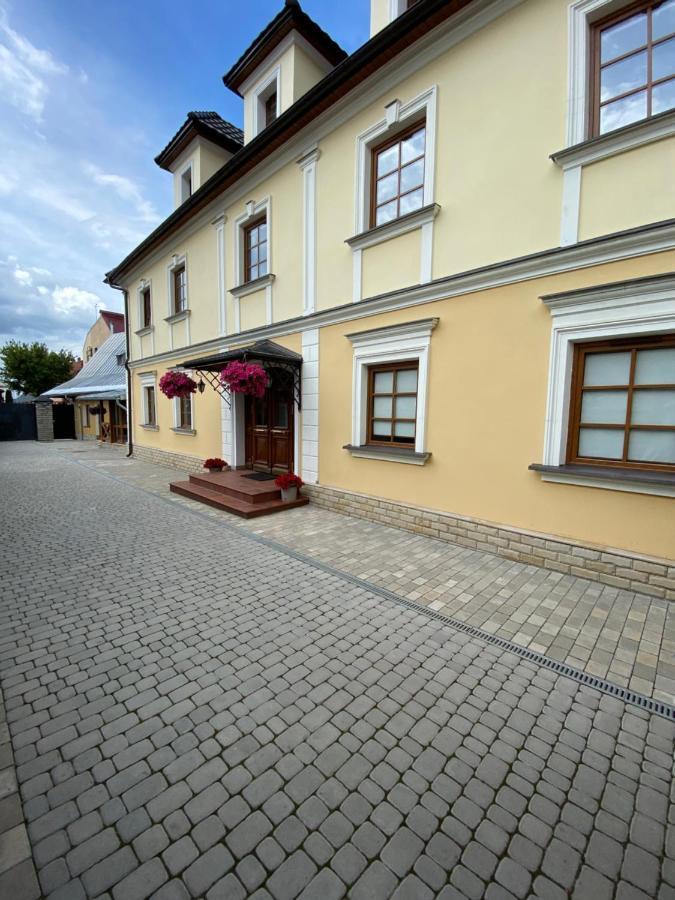 Spadok Hotel Kamianets-Podilskyi Luaran gambar